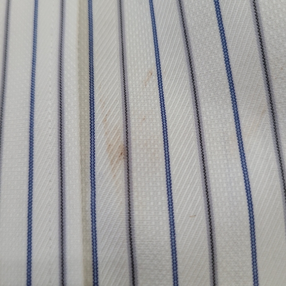 JoS. A. Bank signature collection wrinkle free shirt - Picture 5 of 11